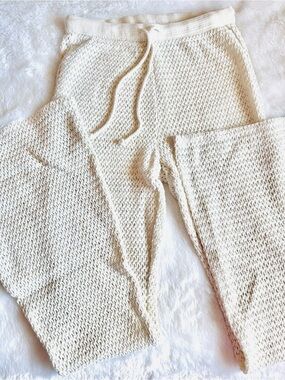 crotchet pants